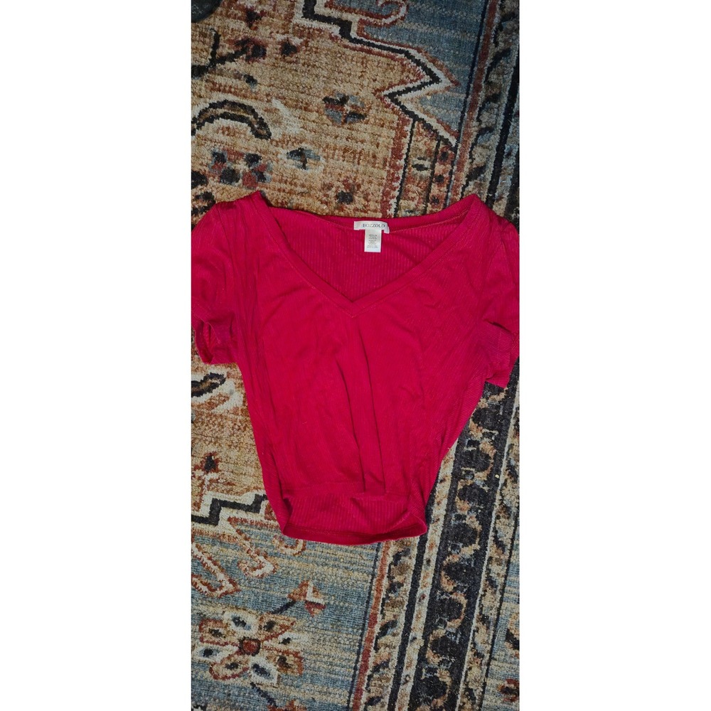 Bozzolo Womens Red Ribbed V-Neck Short Sleeve Crop Top Medium RT52610